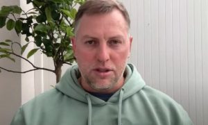 СИЛОВИКИ РФ ПОДНЯЛИСЬ: ЗАХВАТ МОСКВЫ! ШОК! ТРАМП БАХНУЛ ПО РФ! ЭТО КОНЕЦ?! | ОСЕЧКИН  Видео