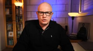 Развал правительства: как и почему это может случиться  Видео