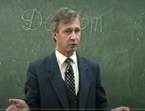 Неуверенность свойство умных людей. Почему неуверенность это не плохо. Сомнение это Познание.  Видео