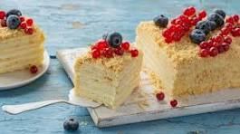 На поле он!.. и на столе