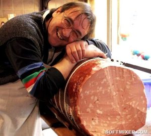 Что самое вредное в колбасе?