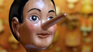 Какие фразы наиболее чаще используют лжецы, чтобы мы им поверили