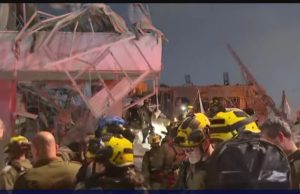 Прилетело в Тель-Авив: первые кадры ракетного удара по жилым домам  Видео