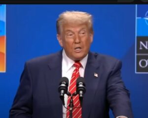 Трамп ошарашил после ВСТРЕЧИ с ЗЕЛЕНСКИМ. Экстренные заявления. Послушайте, что сказал  Видео