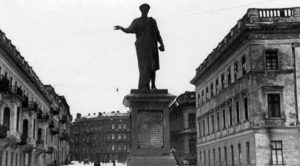 Валентин Катаев —  «Отче наш»