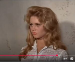 ЧЕТЫРЕ брака, МНОЖЕСТВО мужчин и МАТЬ-КУКУШКА: история ЖИЗНИ актрисы БРИДЖИТ БАРДО  Видео