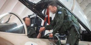 Коалиция так боится летчиков, что не позволяет им голосовать