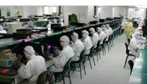 Индонезия ломает привычный миропорядок: за что бьются США и Китай?  Видео