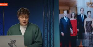 а дочку? На ведущегоЧиновник-миллиардер Мантуров мстит з нашего канала подали в суд за ролик  Видео