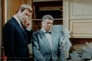 Агент 077: Ярость с востока. Герой с квадратной челюстью и крепкими кулаками.  Видео