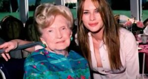 «ОН — МОНСТР»… — Сказала Мать Трампа, Мэри Энн, Незадолго До Смерти  Видео