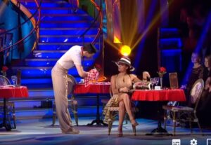 Джорджия Мэй Фут и Джованни Пернис Самба в «Воларе» — «Танцы со звездами»: 2015  Видео