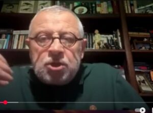 "Биби вел себя как сумасшедший. Он постоянно все бомбит"  Видео