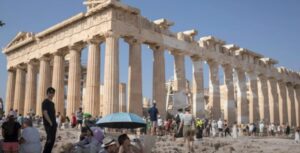 В Греции происходит нечто ужасное  Видео