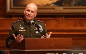 ГЕНЕРАЛ США Каволи ПРЕДУПРЕЖДАЕТ! путин НАПАДЁТ на ЕС, а после на АМЕРИКУ? Подготовка НАТО к ВОЙНЕ  Видео