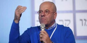 Авраам Бург призвал миллион евреев подать на Израиль в Международный суд ООН за преступления в Газе