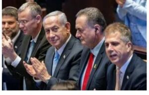 Они сошли с ума — и собираются погубить всю страну