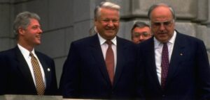 Россия в 1994 году собиралась вступить в НАТО. И США готовы были ее принять. Но помешала Германия