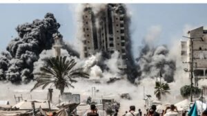 Все больше ученых называют войну в Газе геноцидом. Какие у них аргументы?