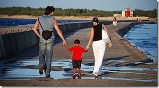 Может ли ребенок спасти ваш брак?