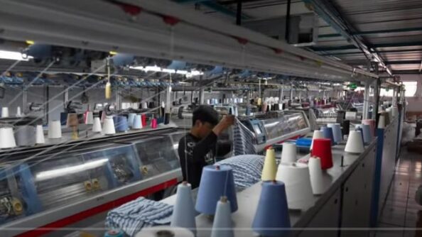 Конец китайской гегемонии: Индия крадет фабрики и держит Си Цзиньпина в напряжении  Видео