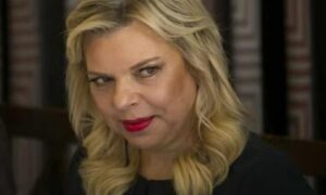 Родственников заложников выгнали с кладбища в Нью-Йорке во время визита Сары Нетаниягу