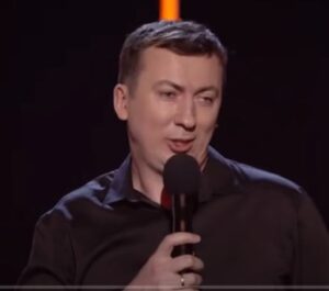 Стендап про Армию угар прикол порвал зал — ГудНайтШоу Квартал 95  Видео