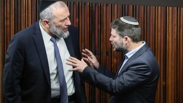 Идеология – дымовая завеса, главное – ДЕНЬГИ!!!!!  /От редакции/