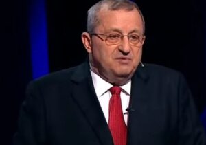 "Хочу СТАРШЕГО МАЙОРА": Соловьев страдает МАНИЕЙ ВЕЛИЧИЯ  Видео