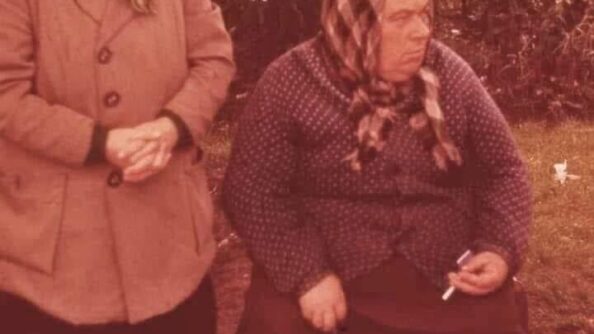 «ДВЕ ТЁТКИ»: ИСТОРИЯ ОДНОЙ ФОТОГРАФИИ