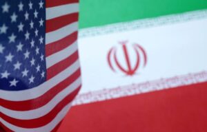 США депортируют 120 иранцев обратно в Тегеран