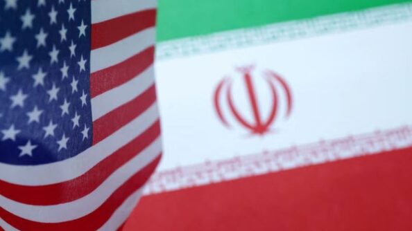 США депортируют 120 иранцев обратно в Тегеран