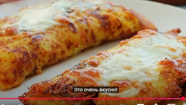 Хрустящий картофель с сочной начинкой. Могу есть его каждый день. Очень вкусно!  Видео