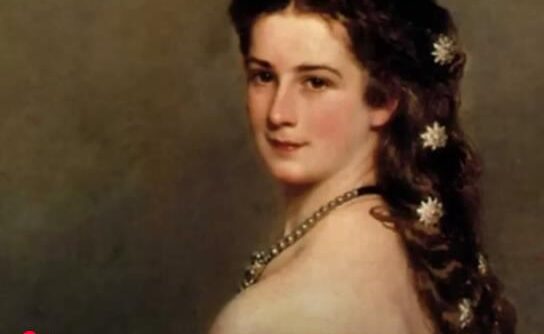 ТОП-10 самых красивых королев в истории и их судьбы  Видео