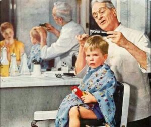 — Папа! Честное слово! Я целился в Виталика! — орал я, уворачиваясь от ремня.