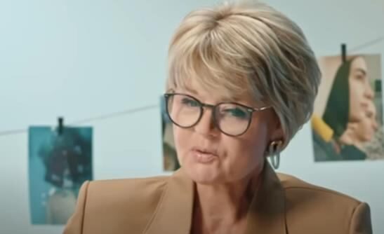 Полигамные женщины, мифы про оргазм, диеты и порнография. Сексолог Наталья Фомичёва  Видео