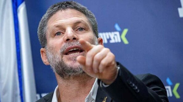 Проголосовавший против сделки Смотрич посоветовал Айзенкоту молчать и стыдиться  /От редакции/