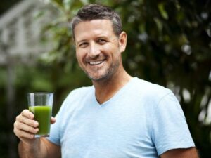 Какие соки полезны для мужчин?