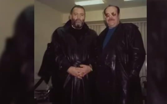 ОБЩАК или АРТИСТ? Шокирующая правда о концертах Шуфутинского для ВОРОВ В ЗАКОНЕ | 90-е  Видео