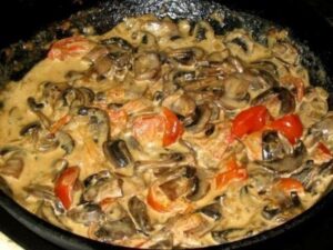 Соусы Сливочно — грибной соус в домашних условиях